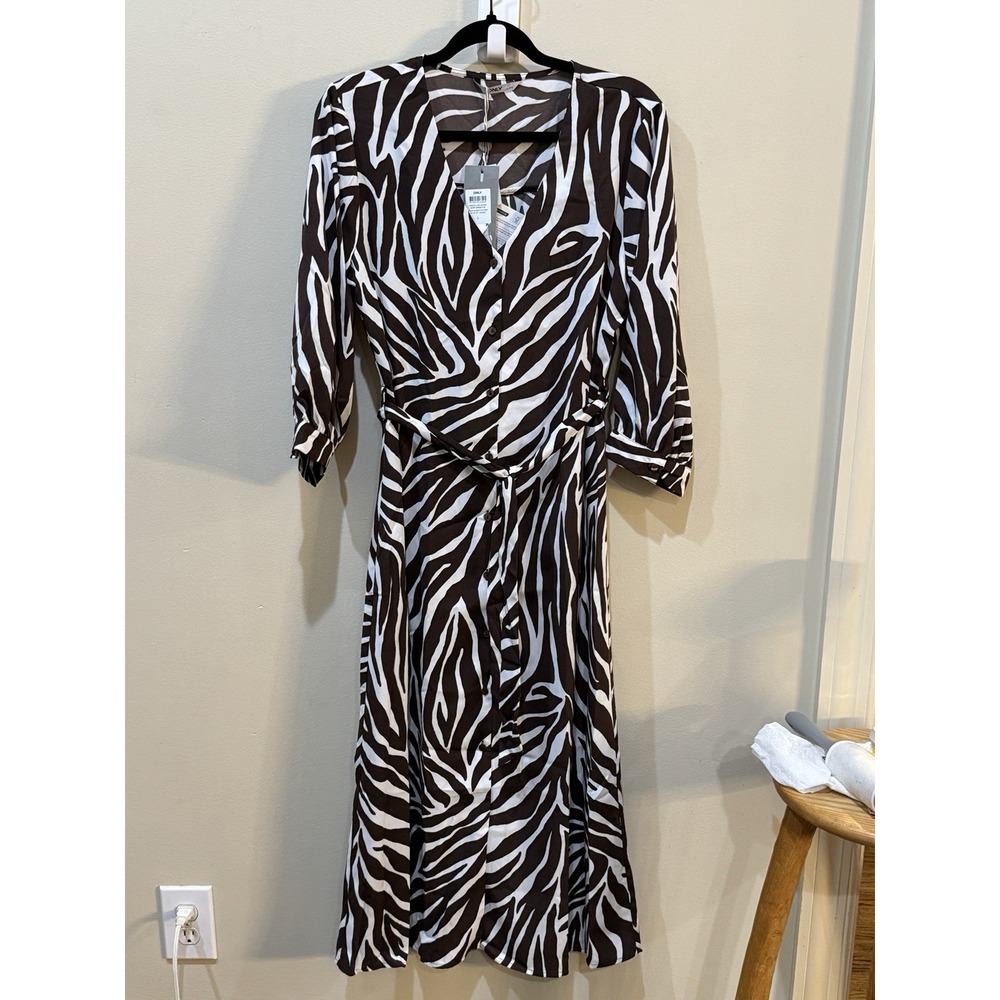 Only Leva Dress15249831 Brown Zebra Belted Shirtdress Size Large Midi - Picture 2 of 11